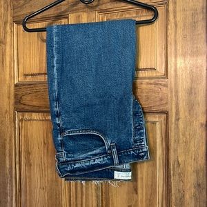 Abercrombie- The Mom High Rise